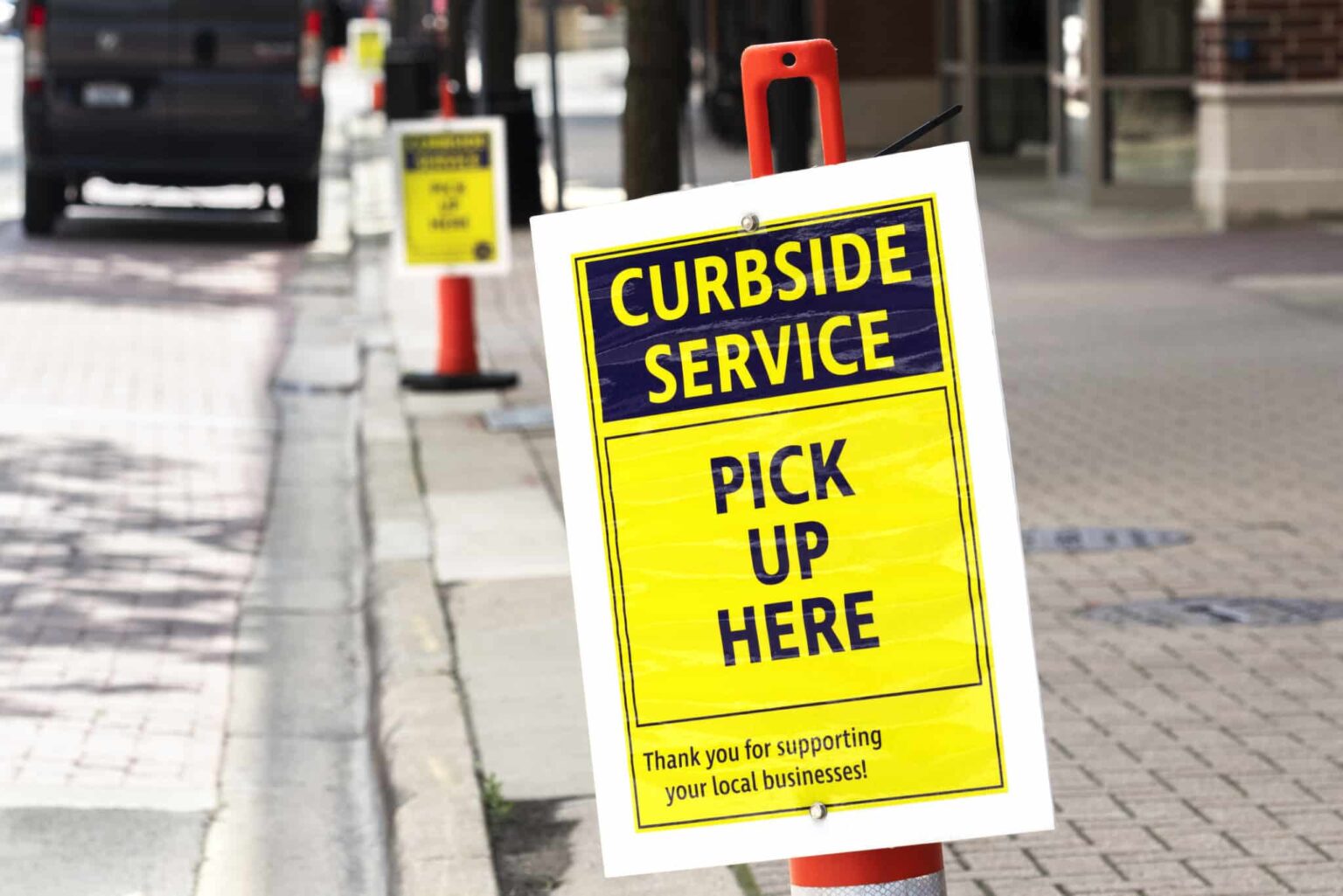 Blog - Perfecting Curbside Pickup and the Low-Contact Shopping Experience Blog - Perfecting Curbside Pickup and the Low-Contact Shopping Experience