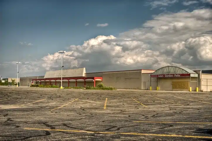 Blog - Are we facing a retail renaissance or apocalypse?
