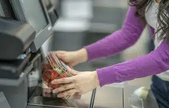 Blog - Why Self Checkout Technology Depends on Great UX