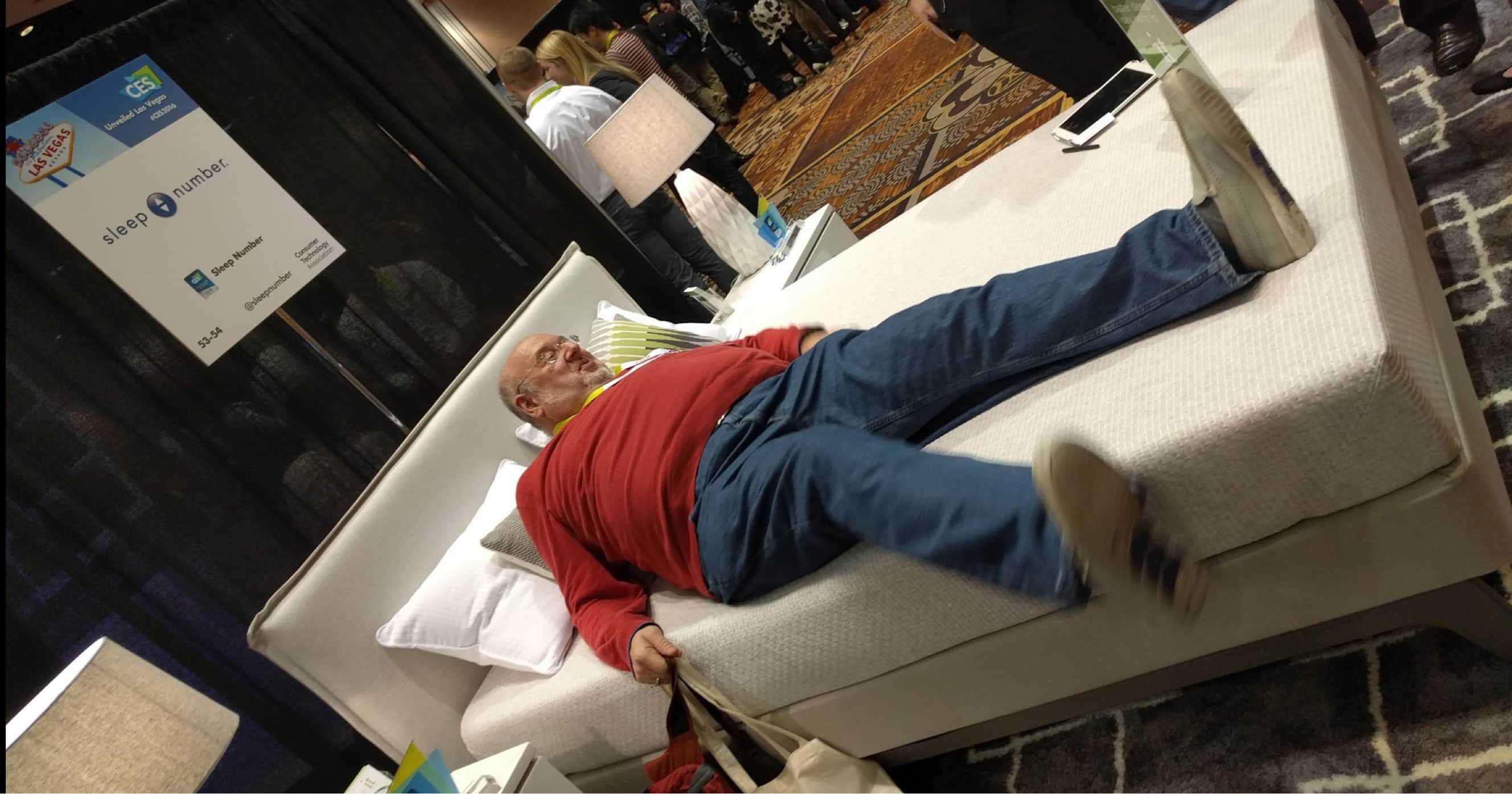 it_bed_sleep_number_ces_2016 Blog - How 3 Smart Home Companies Define Digital Experience