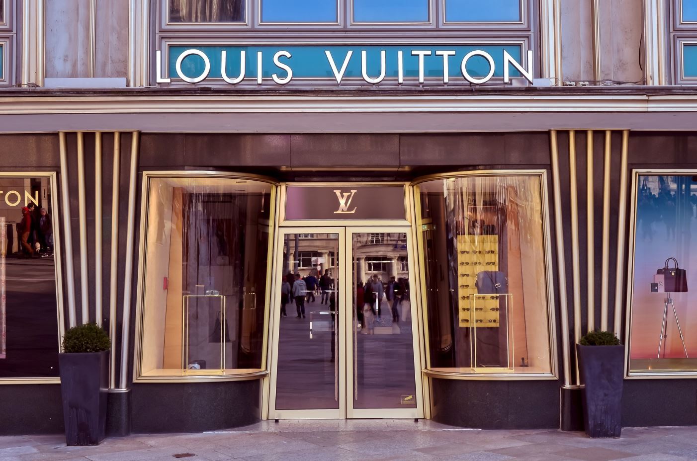 Digital Transformation for Luxury Brands