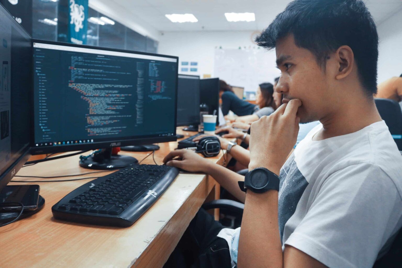 Blog - Avoiding Bias Traps with Red Teaming