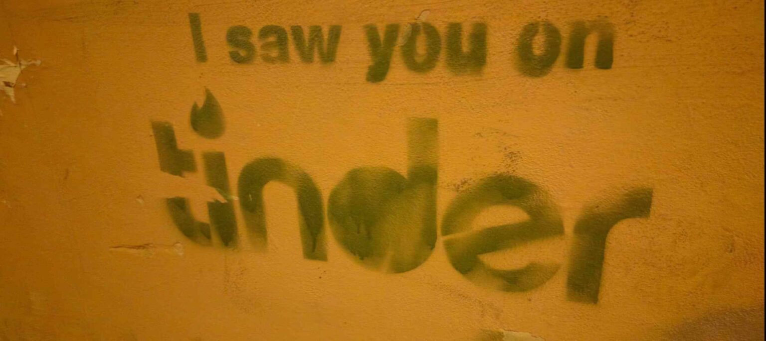 Blog - Dating Is Now The Epitome Of The Collision Between Digital And Physical Blog - Dating Is Now The Epitome Of The Collision Between Digital And Physical