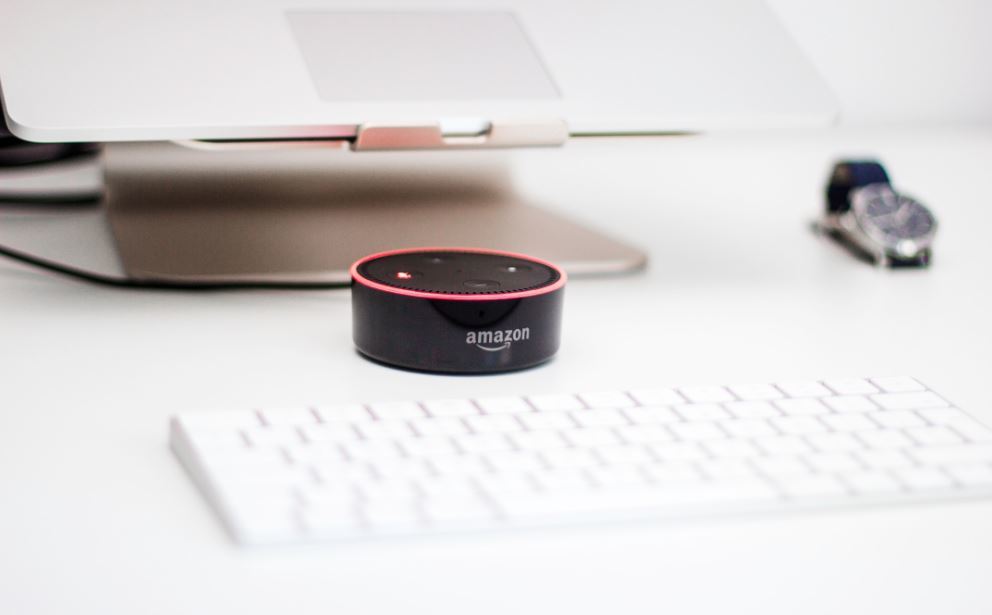 Blog - Sprachsuche: Was der Voice-Search-Trend für die Retail-Branche bedeutet